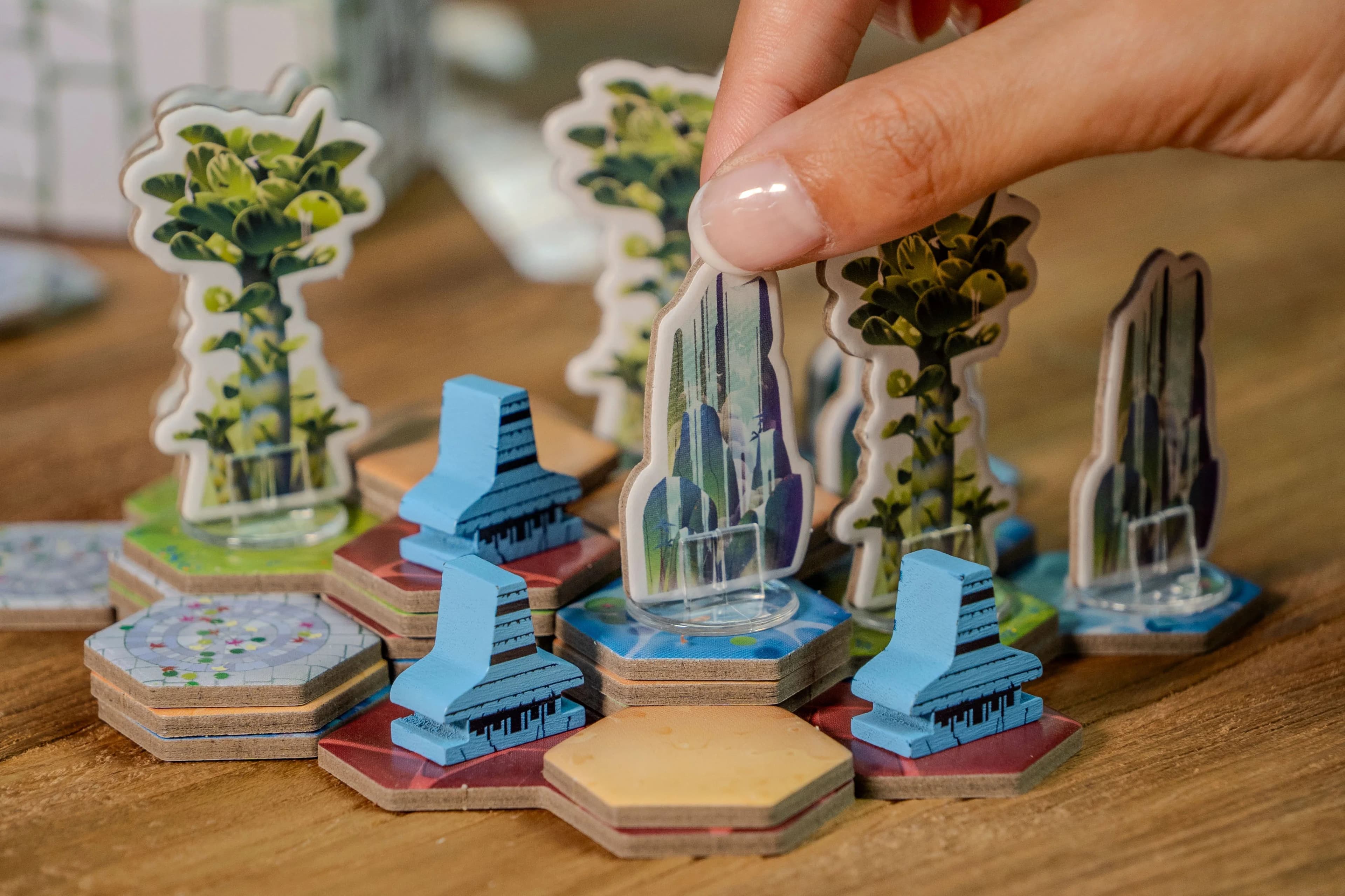 Kanoa Terraces Game - Components Waterfall